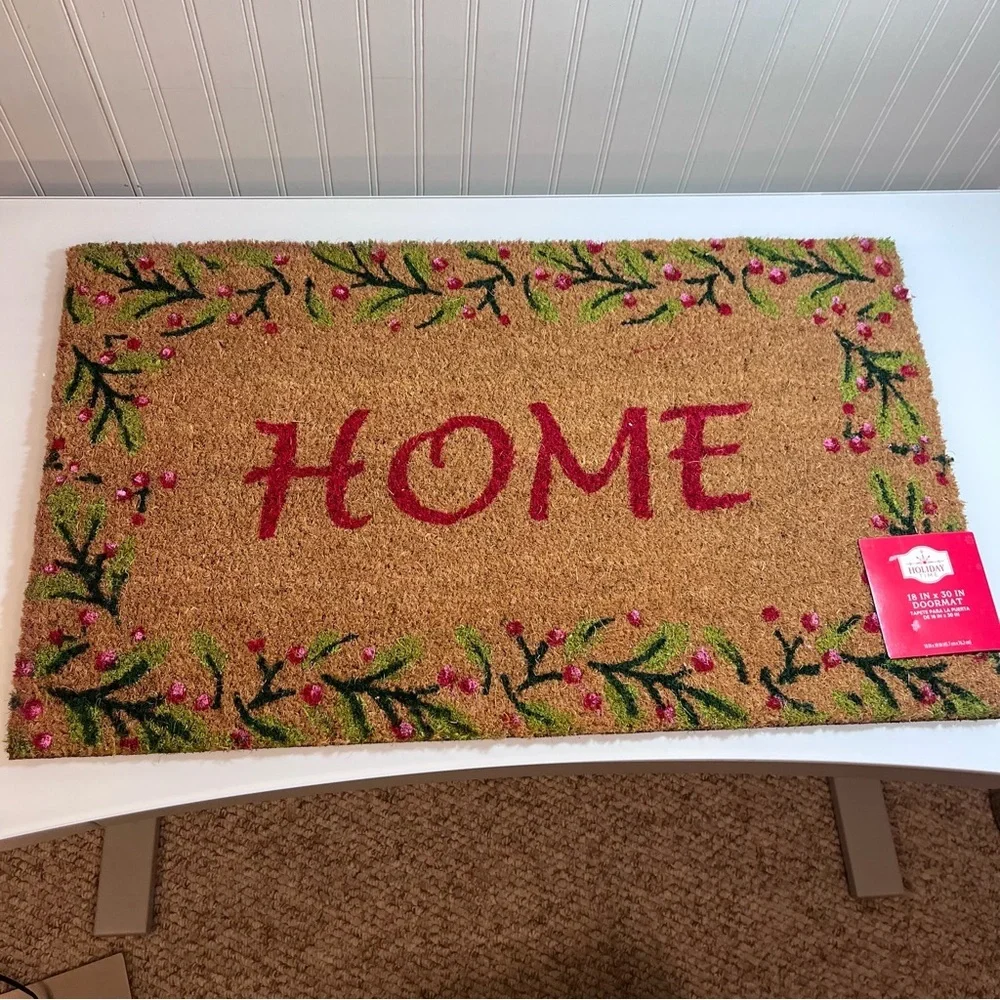 Holiday Time 18x30 Coir Doormat Winter Greenery & Red Berries NEW